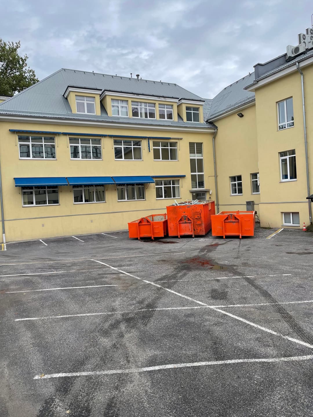 Аренда мусорных контейнеров